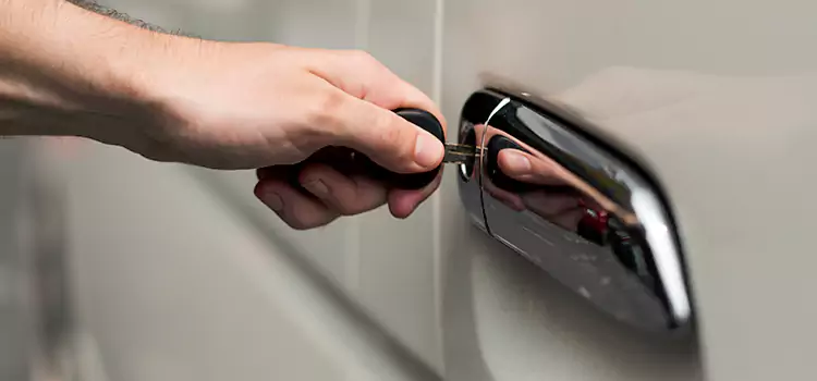 Why Choose Our Auto Locksmith Team in Cicero, IL?