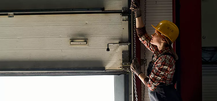 Addressing Common Garage Door Stoppage Issues in Cicero, IL
